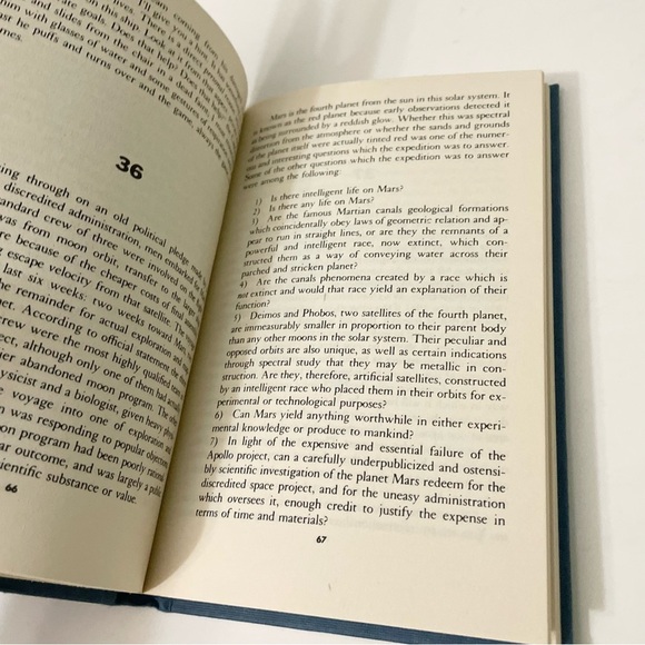 Vintage Beyond Apollo by Barry Malzberg Hardcover Book - Picture 12 of 12